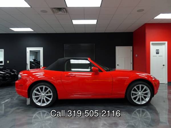 2006 Mazda MX-5 - - by dealer - vehicle automotive sale for sale in Waterloo, IA – photo 5