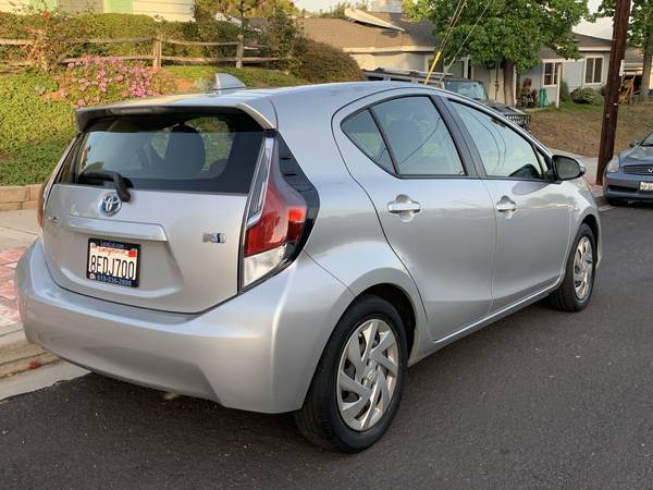 2015 Toyota Pruis C Trim TWO Awesome Condition LOW LOW LOW Miles for sale in San Diego, CA – photo 4