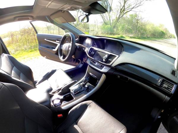 2014 Honda Accord EX-L V6 Coupe for sale in Burlington, WI – photo 7