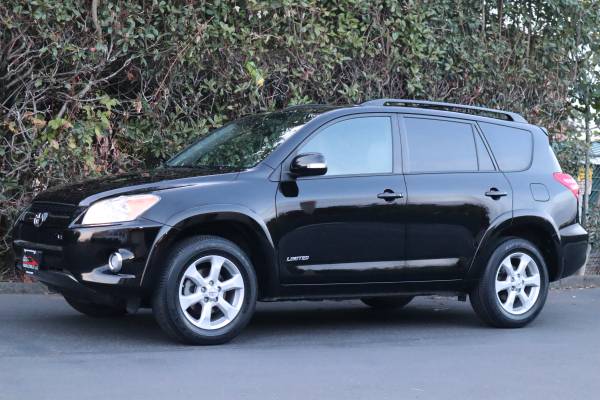 2011 Toyota RAV4 Limited V6 - LEATHER / MOONROOF / ONLY 90K MILES!... for sale in Beaverton, WA – photo 2