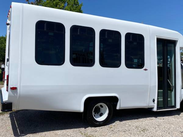 2017 c3500 passenger bus - - by dealer - vehicle for sale in Newalla, OK – photo 5