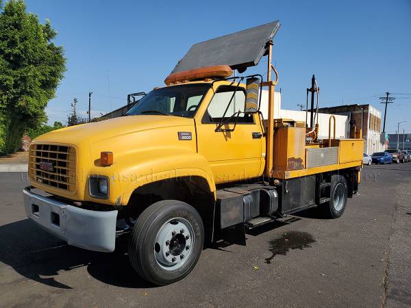 2002 GMC C6500 UTILITY TRUCK WITH ACKER PT-22 CORE SAMPLING DRILL... for sale in Los Angeles, CA – photo 2