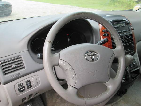 2007 Toyota Sienna XLE Limited/Clean Carfax/1 Owner/Fully Serviced... for sale in Charleston, SC – photo 13