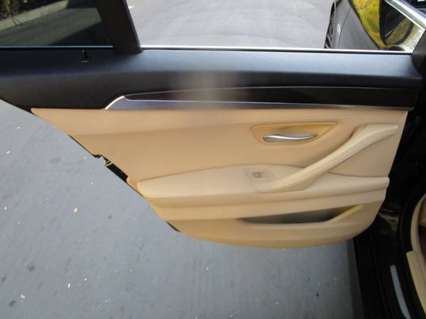 2011 BMW 535I - NAVI - SUNROOF - LEATHER AND HEATED SEATS - HEATED... for sale in Sacramento , CA – photo 14