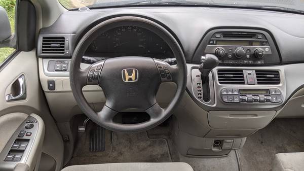 41 SERVICE RECORDS-DEALER MAINTAINED-SILVER HONDA ODYSSEY EX - SEATS... for sale in Hiram, GA – photo 7