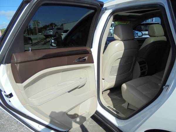 2011 Cadillac SRX - cars & trucks - by dealer - vehicle automotive... for sale in Lakeland, FL – photo 10