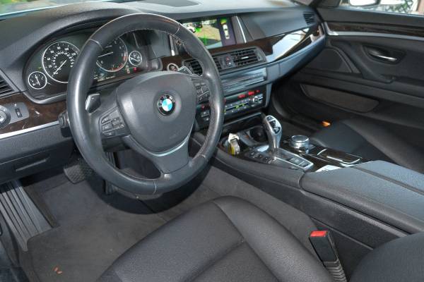 2016 BMW 5 Series 528i sedan Alpine White - - by for sale in Glendale, CA – photo 15