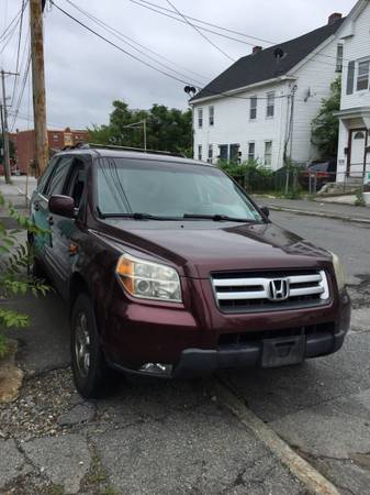 2008 HONDA PILOT AWD - cars & trucks - by dealer - vehicle... for sale in Lowell, MA – photo 3