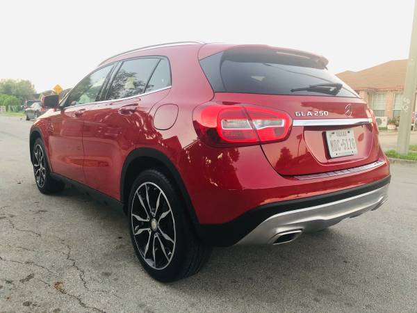 2017 MERCEDES GLA 250 for sale in Brownsville, TX – photo 8