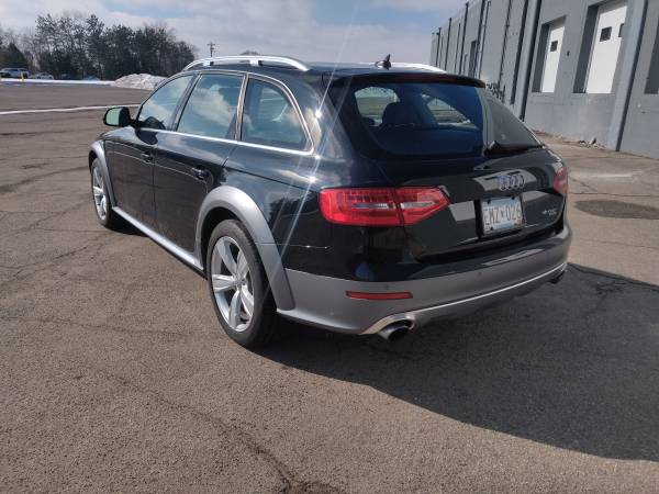 2013 Audi Allroad One Owner - - by dealer - vehicle for sale in Shakopee, MN – photo 3