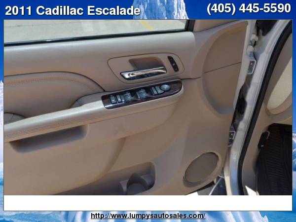 2011 Cadillac Escalade WHOLESALE TO THE PUBLIC FINANCING AVAILABLE for sale in Oklahoma City, OK – photo 11