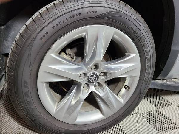 2018 Toyota Highlander Hybrid Limited suv Celestial Silver Metallic for sale in Jasper, IN – photo 5