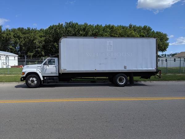 1998 Ford Box Truck for sale in Waterloo, IA – photo 12