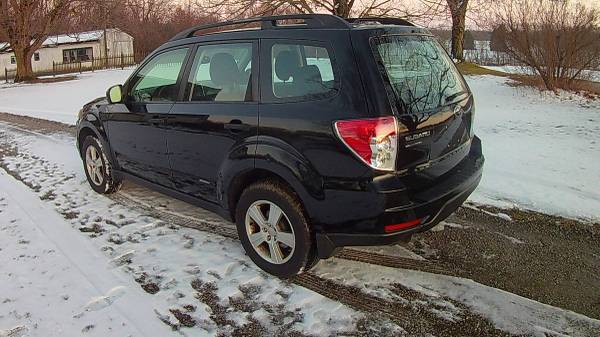 2012 SUBARU FORESTER S 4WD/AWD PZEF $5800 - cars & trucks - by... for sale in Upper Sandusky, OH – photo 2