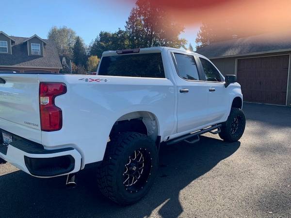 2019 Chevy Silverado - cars & trucks - by owner - vehicle automotive... for sale in Battle ground, OR – photo 3