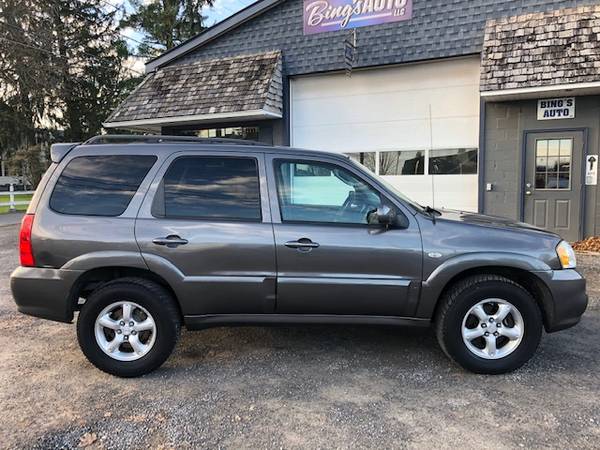 2006 MAZDA TRIBUTE S ONLY 91,000 MILES!!! - cars & trucks - by... for sale in Swengel, PA – photo 3