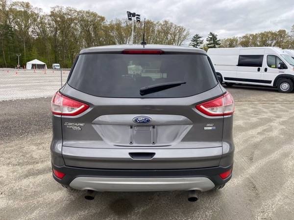 2013 Ford Escape SE suv Gray - - by dealer - vehicle for sale in Mendon, MA – photo 9