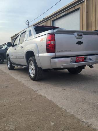 13 Chevy avalanche for sale in Dilworth, ND – photo 3