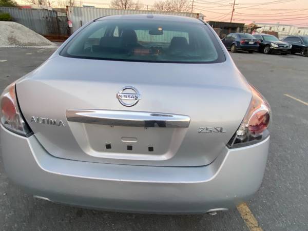 2010 NISSAN ALTIMA 2.5S SILVER - cars & trucks - by owner - vehicle... for sale in Capitol Heights, District Of Columbia – photo 4