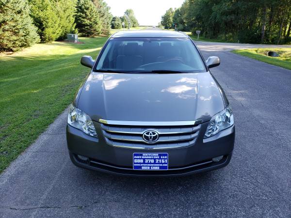 *** 2007 Toyota Avalon Limited *** HEATED AND COOLED SEATS !!! for sale in Deerfield, WI – photo 2