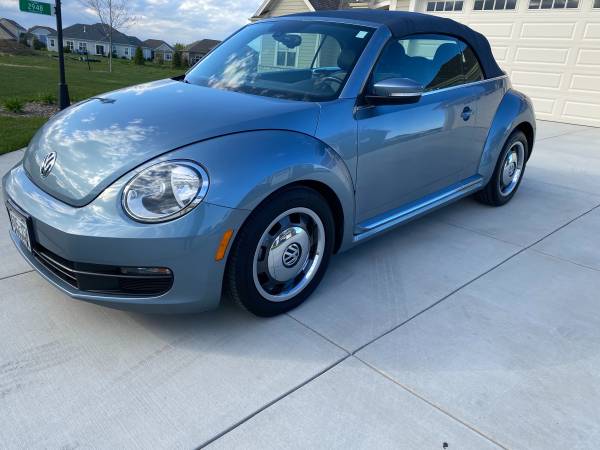 2016 VW Beetle Convertible Denim Edition - - by for sale in Delafield, WI – photo 4