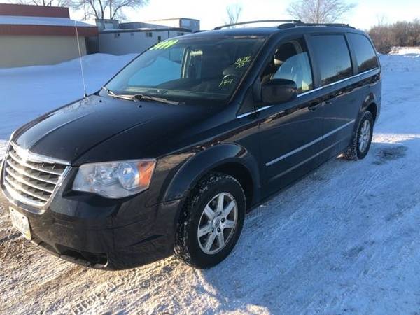 2010 Chrysler Town and Country - - by dealer - vehicle for sale in Princeton, MN – photo 4