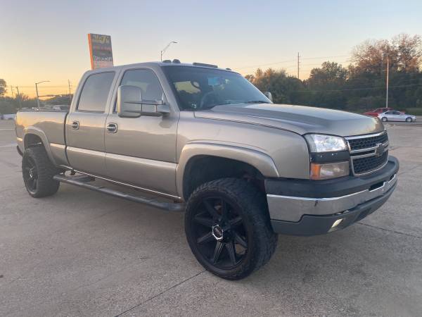 2004 CHEVY 2500 HD DURAMAX 4x4 MIGHT TRADE - cars & trucks - by... for sale in Rockwall, TX – photo 19