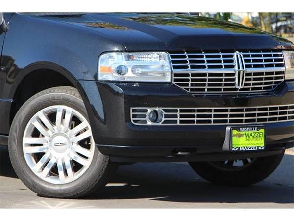 2014 Lincoln Navigator Base - SUV for sale in Vacaville, CA – photo 2