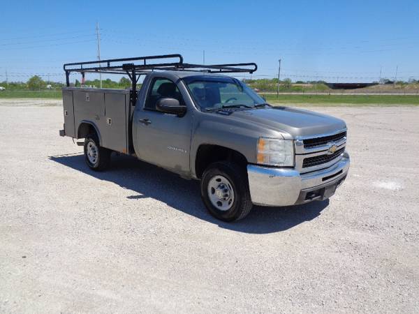 2009 Chevy Silverado 2500HD w/8 Reading Service Body - cars & for sale in Sauget, MO – photo 7