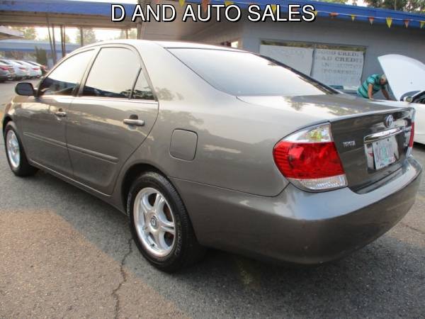 2006 Toyota Camry 4dr Sdn LE Auto D AND D AUTO - cars & trucks - by... for sale in Grants Pass, OR – photo 3