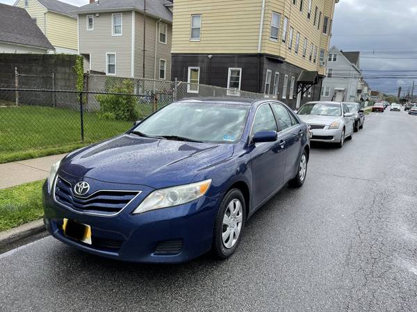 Toyota Camry 2011 for sale in Garfield, NJ – photo 3
