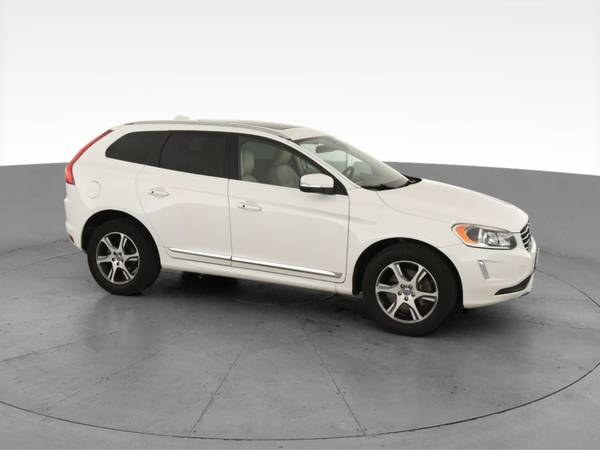 2014 Volvo XC60 T6 Sport Utility 4D suv White - FINANCE ONLINE -... for sale in NEWARK, NY – photo 14