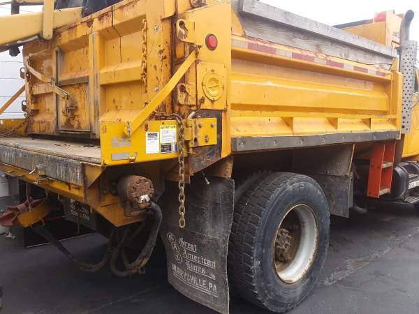 Dump Plow Truck, Salt Spreader,Diesel Dt466,58K... for sale in Midlothian, IL – photo 8