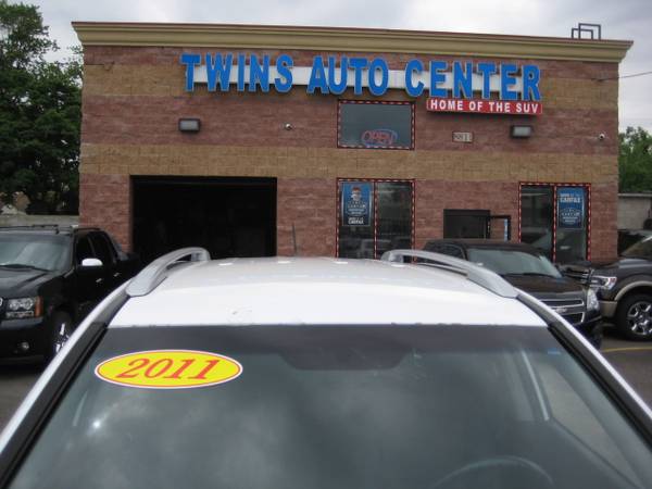 2011 KIA SORRENTO AWD #1525(CALL/APPLY) WWW.TWINSAUTOCENTERINC.COM for sale in Detroit, MI – photo 24