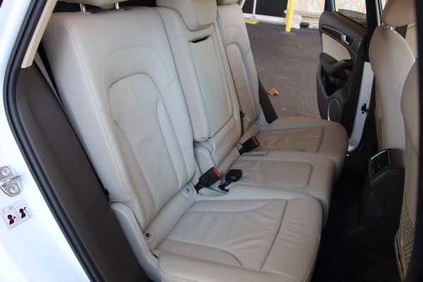 2014 Audi Q5 Premium Plus sedan great quality car extra clean - cars... for sale in tampa bay, FL – photo 12