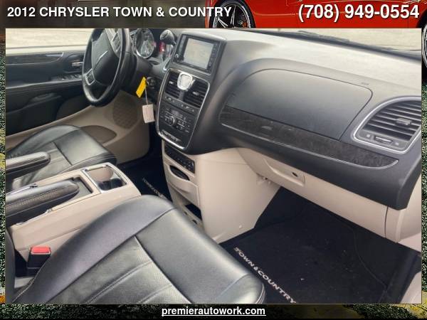 2012 CHRYSLER TOWN & COUNTRY TOURING L - - by dealer for sale in Alsip, IL – photo 8