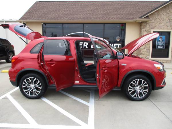 2018 MITSUBISHI OUTLANDER - cars & trucks - by dealer - vehicle... for sale in Bryan, TX – photo 20