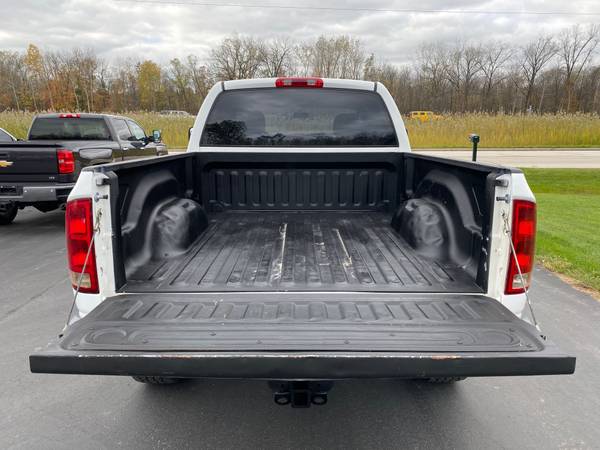 2005 Dodge Ram 2500! Diesel! 4WD! Rust Free! Clean Title! Non Smoker! for sale in Suamico, WI – photo 17
