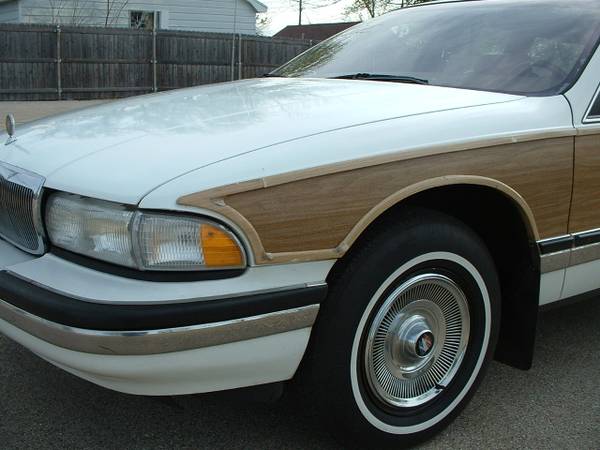 1993 Buick Roadmaster Wagon Chevy Caprice for sale in milwaukee, WI – photo 5