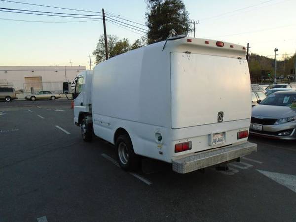 2010 Mitsubishi Fuso FE - - by dealer - vehicle for sale in Los Angeles, CA – photo 2