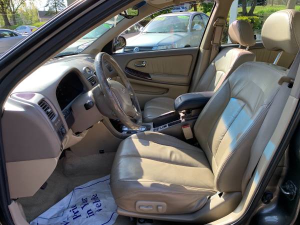 2001 Infiniti I30 - - by dealer - vehicle automotive for sale in Elgin, IL – photo 8