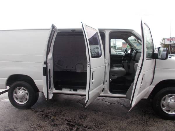 2012 FORD E-250 CARGO VAN for sale in ST JOHN, IL – photo 10