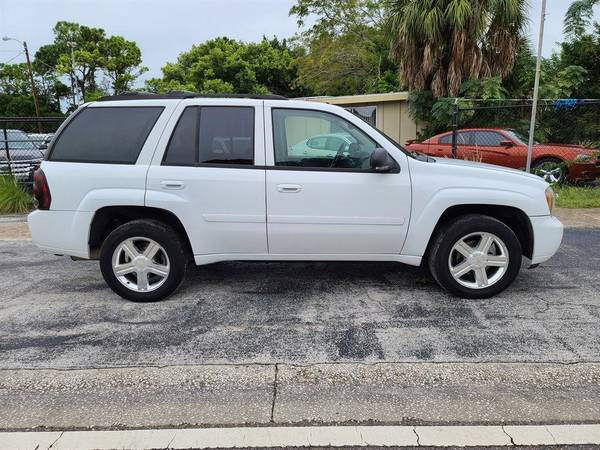 2007 Chevrolet Chevy Trailblazer LT Guaranteed Credit Approval!🚗 -... for sale in SAINT PETERSBURG, FL – photo 4