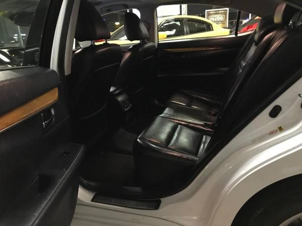 2014 Lexus ES 300h Base 4dr Sedan EASY FINANCING! - cars & trucks -... for sale in Rancho Cordova, CA – photo 10