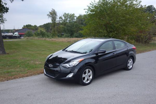 2012 Hyundai Elantra GLS 81k miles for sale in Griffith, IL – photo 2