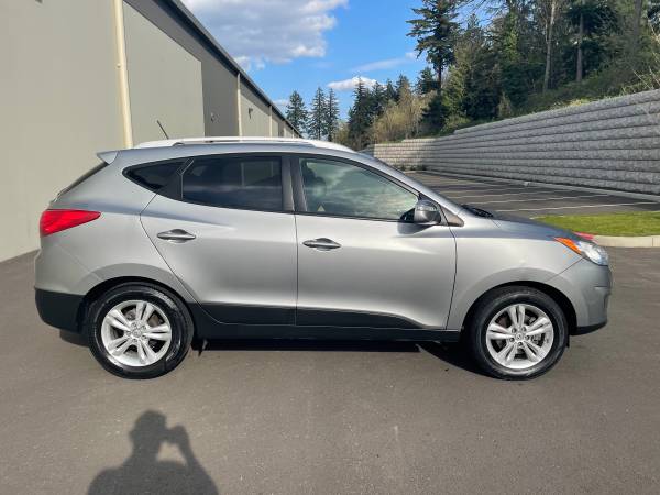 2012 HYUNDAI TUCSON - - by dealer - vehicle automotive for sale in Portland, OR – photo 9
