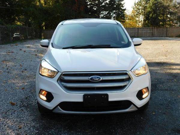 2017 Ford Escape SE Sport Utility 4D - cars & trucks - by dealer -... for sale in Alexandria, District Of Columbia – photo 2
