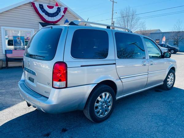 2006 Buick Terraza CXL AWD Luxurious Minivan Mint 3 MONTH WARRANTY for sale in Front Royal, VA – photo 6