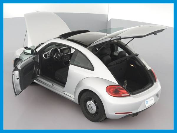 2014 VW Volkswagen Beetle 2 5L Hatchback 2D hatchback Silver for sale in Cambridge, MA – photo 17