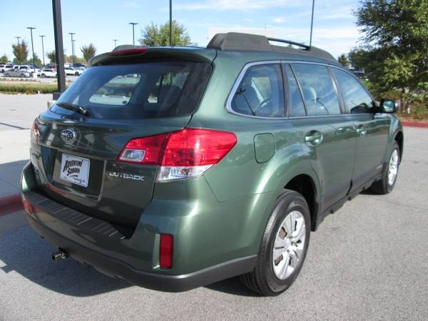 2013 Subaru Outback 2.5i suv Cypress Green Pearl for sale in Fayetteville, AR – photo 6